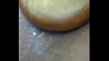Play Stretching my ass and creamy (closeup)