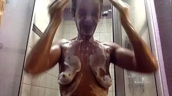 تشغيل الزنجبيل moisther الثدي sudsy فرك الوجه