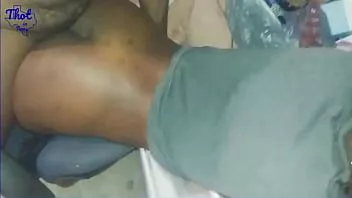 Putar Backshots di kursi mendapatkan ditabrak oleh hitam kontol creampies cum pelacur internal pussy