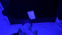 Riproduci La sensuale sessione di massaggio per adolescenti Blacklight di Gigi Breeze