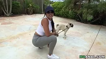 Riproduci Il gattino di diamante viene inculato dopo che il cane ha camminato da Sean Lawless