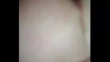 Jouer Enfoncer ex gf de l'arrière. se termine par un soin du visage