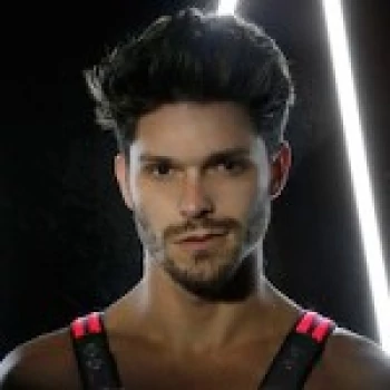 色情明星 Devin Franco
