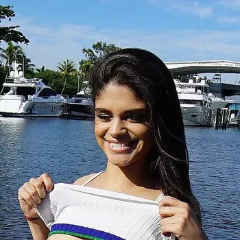 Pornostar Jocelyn Stone