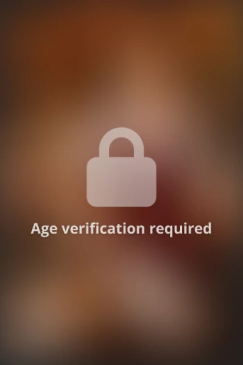 अभिनेता Macey Jade